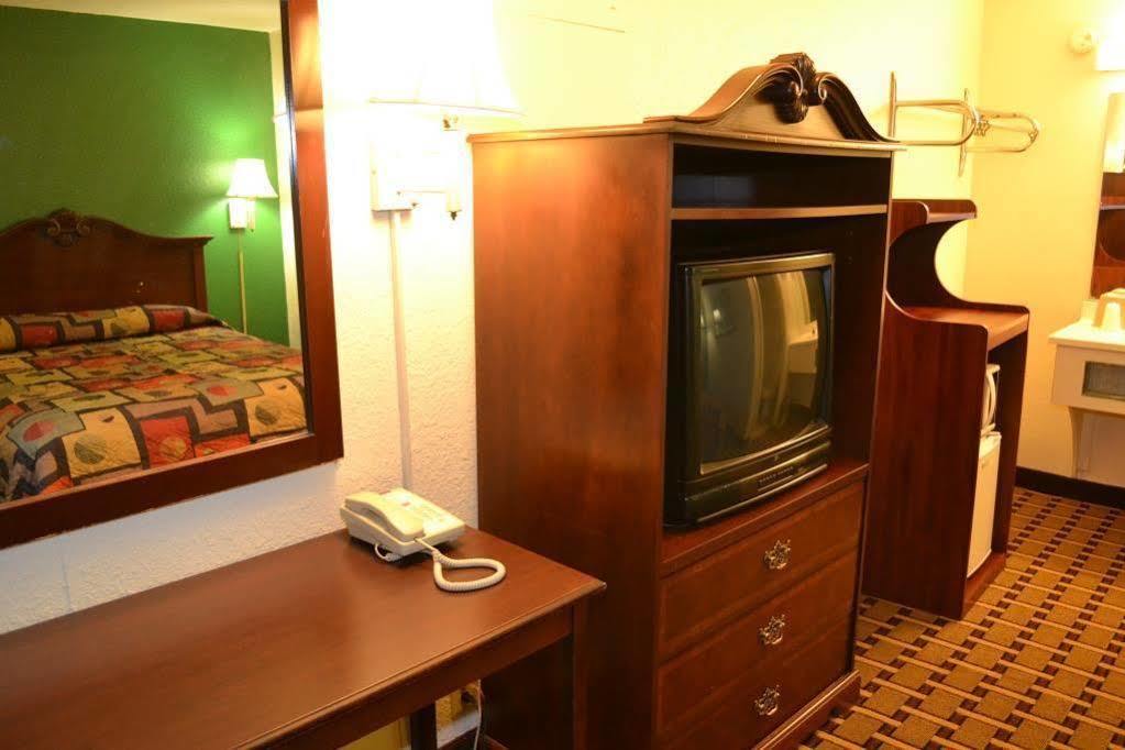 Masters Inn Augusta Washington Rd, I-20 Eksteriør bilde